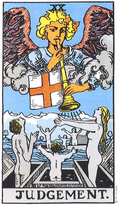 Carte du Jugement du tarot : un ange sonnant de la trompette dans les nuages au-dessus de trois personnages, dont une figure vue de dos se levant d’un tombeau.